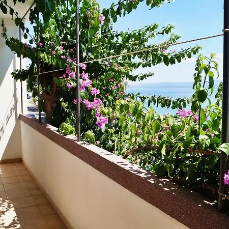 By The Sea Krilo Jesenice, Omis - 15145 *