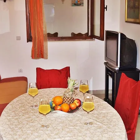 By The Sea Krilo Jesenice, Omis - 15145 Apartment