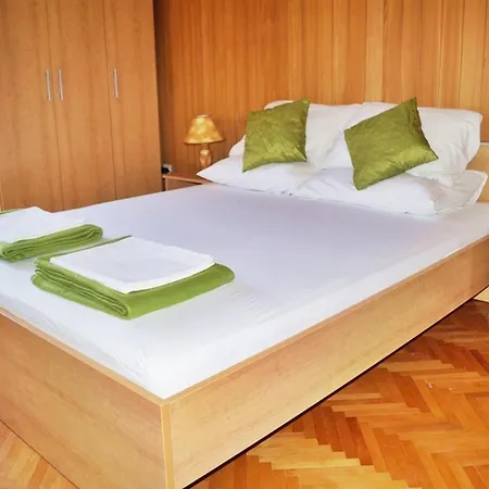 By The Sea Krilo Jesenice, Omis - 15145 Apartment Jesenice (Split-Dalmatia)
