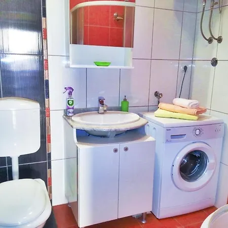 By The Sea Krilo Jesenice, Omis - 15145 Apartment *