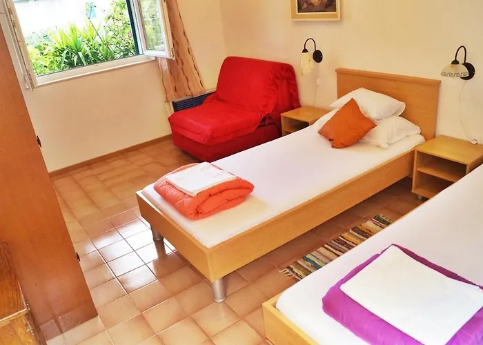 By The Sea Krilo Jesenice, Omis - 15145 Apartamento Jesenice (Split-Dalmatia)